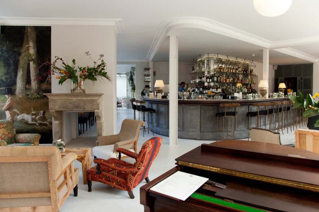 Bourne & Hollingsworth, photo 4