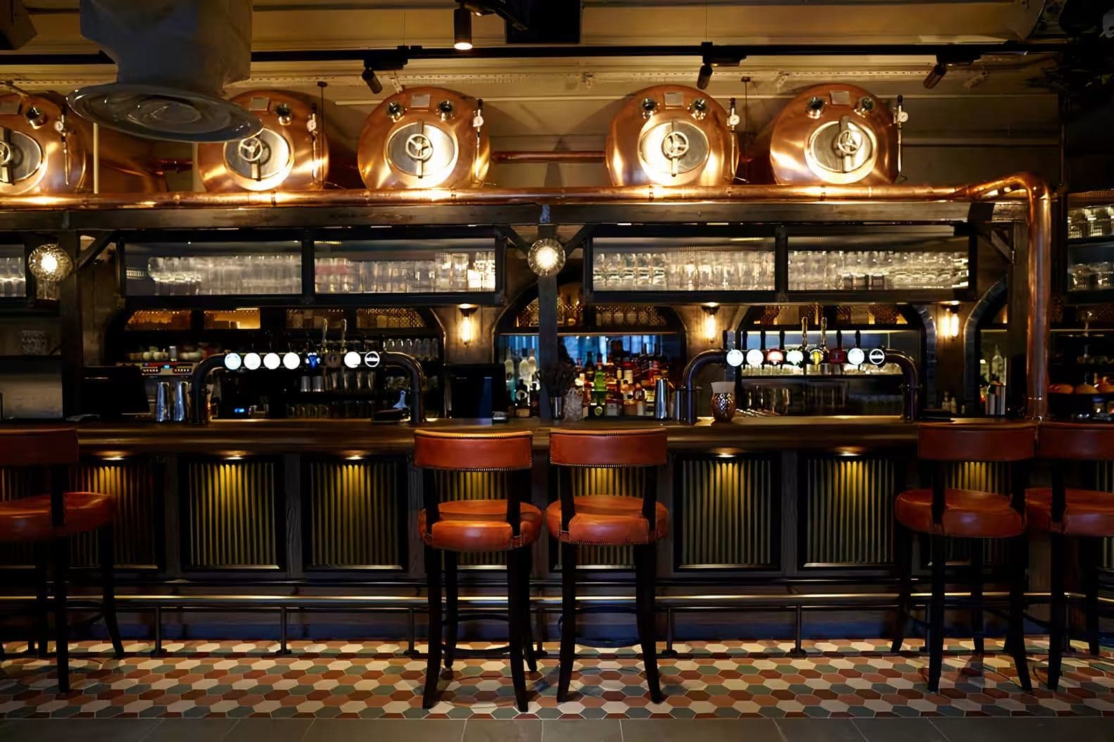 Broadleaf Bar and Restaurant, photo 1