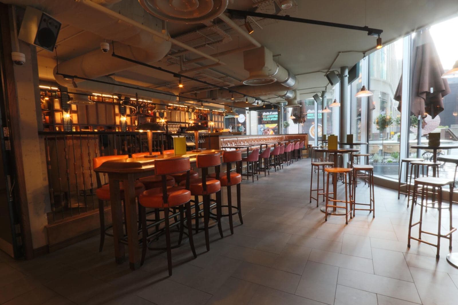 Broadleaf Bar and Restaurant, photo 2