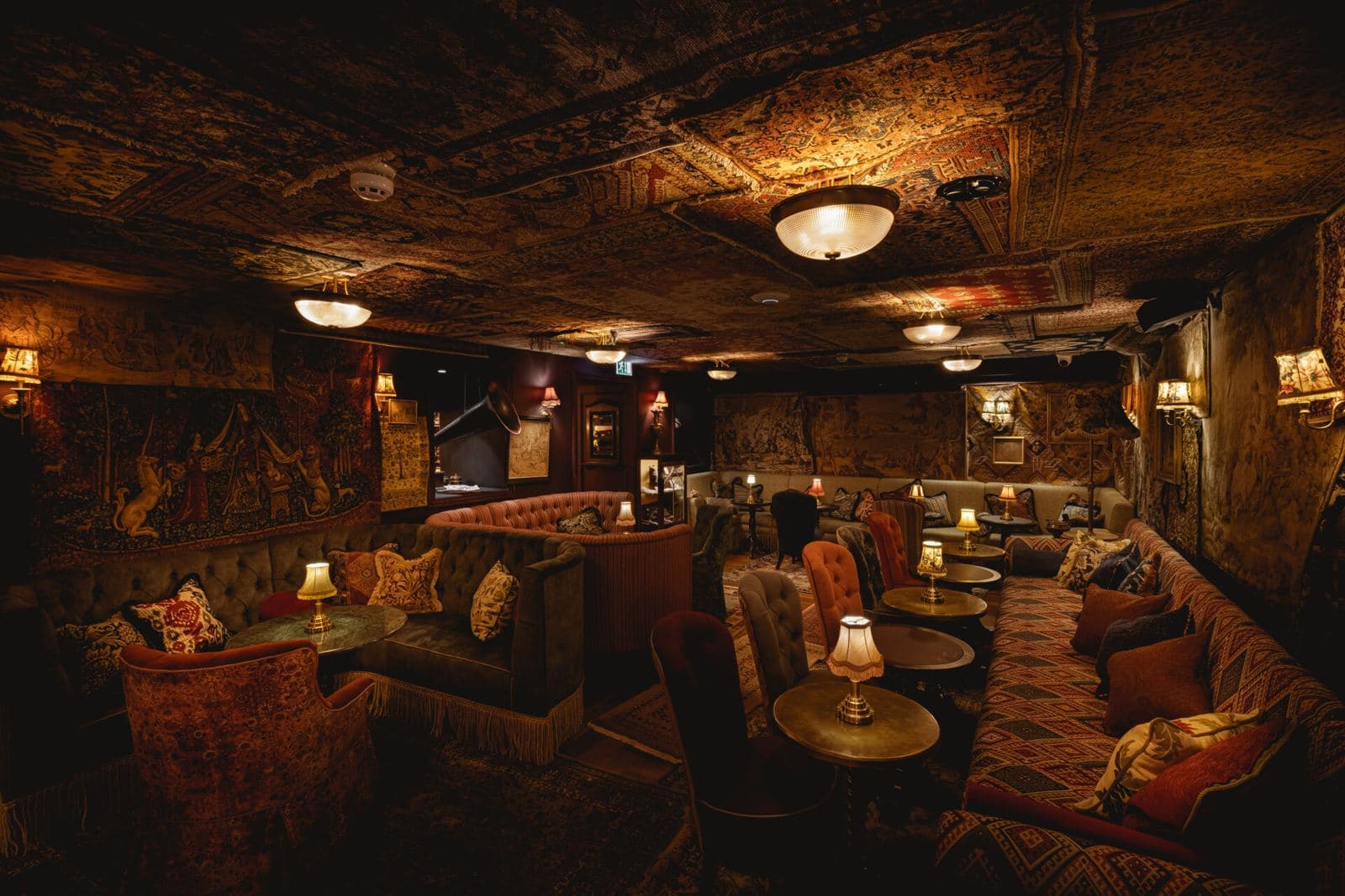 Mr Fogg's Pawnbrokers, photo 5