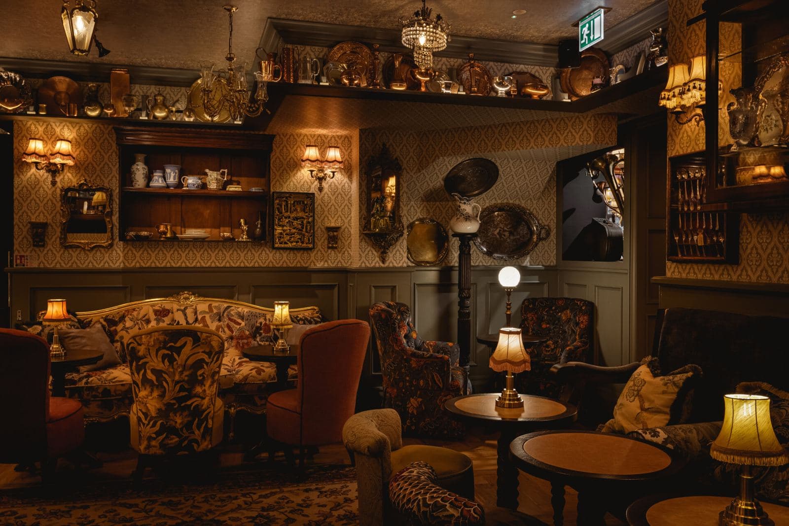 Mr Fogg's Pawnbrokers, photo 7