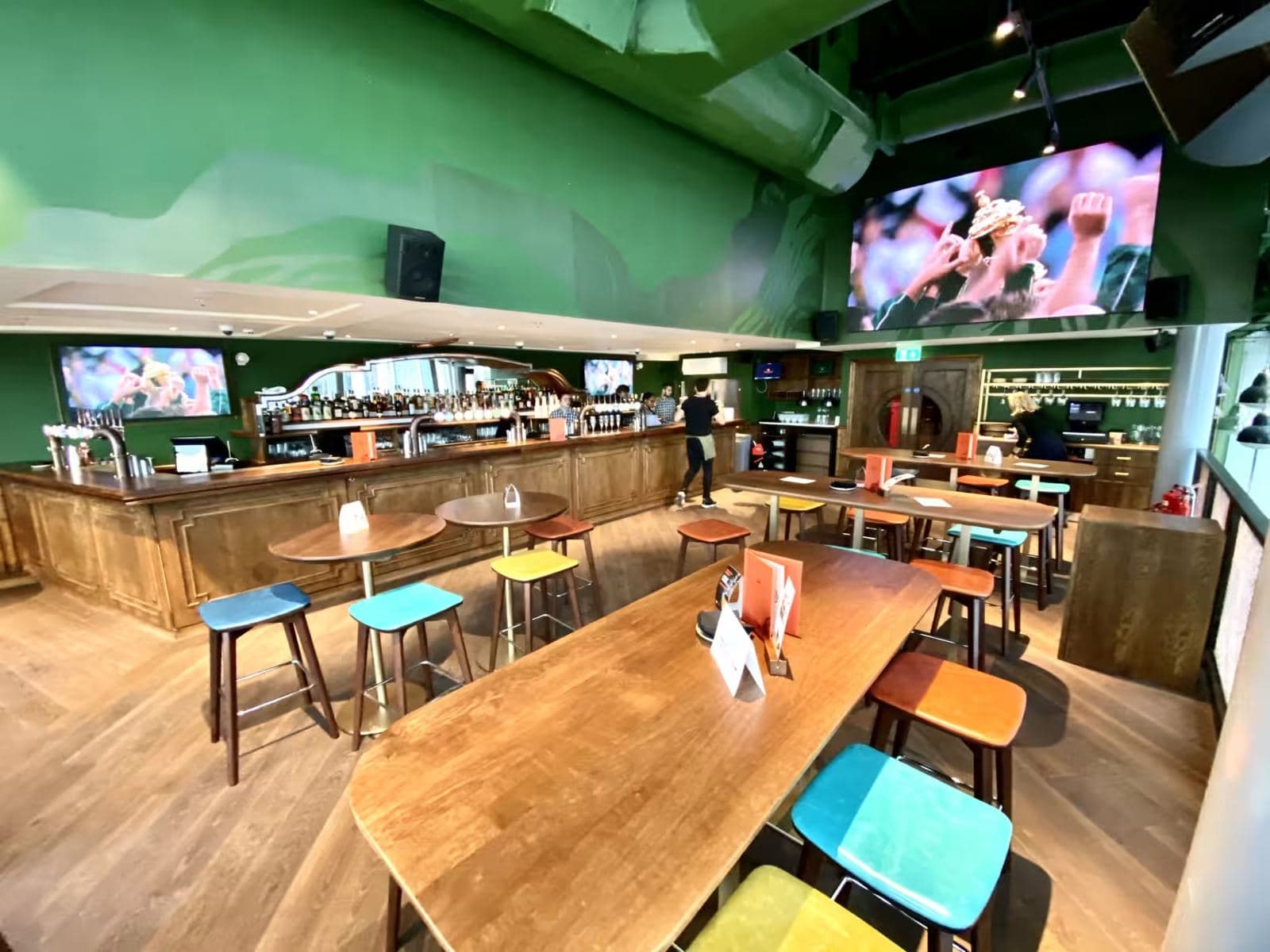 Redwood Bar and Kitchen, photo 10