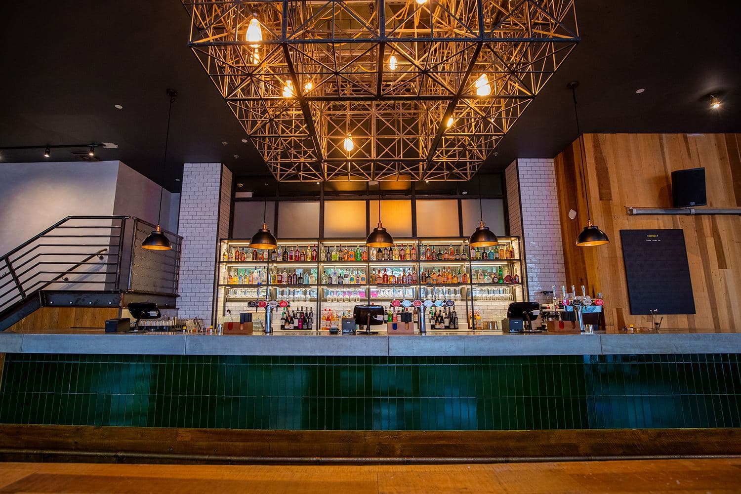 The 411 Whole Venue, photo 2