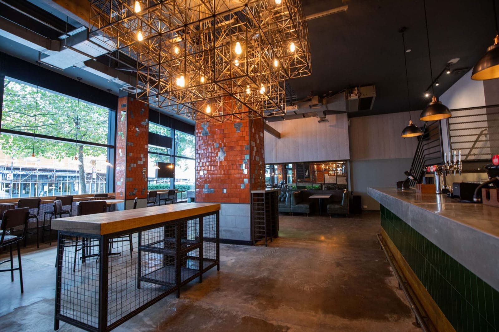 The 411 Whole Venue, photo 6