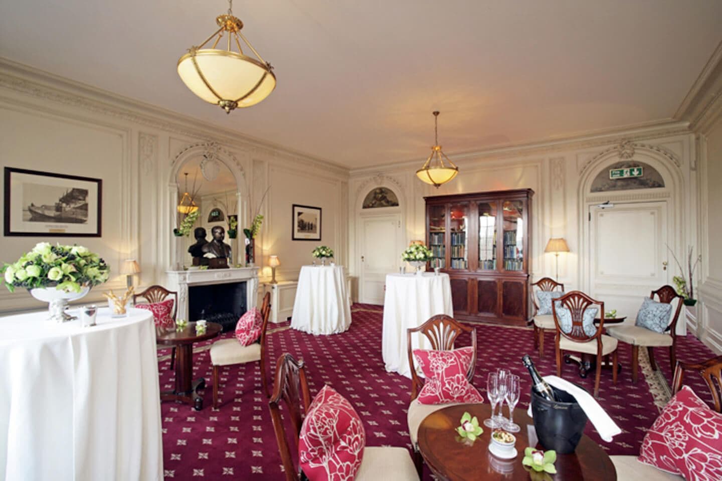 No.4 Hamilton Place Handley Page Room, photo 3