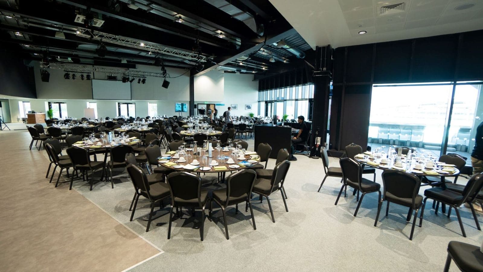 Kia Oval Duchy Suite, photo 1
