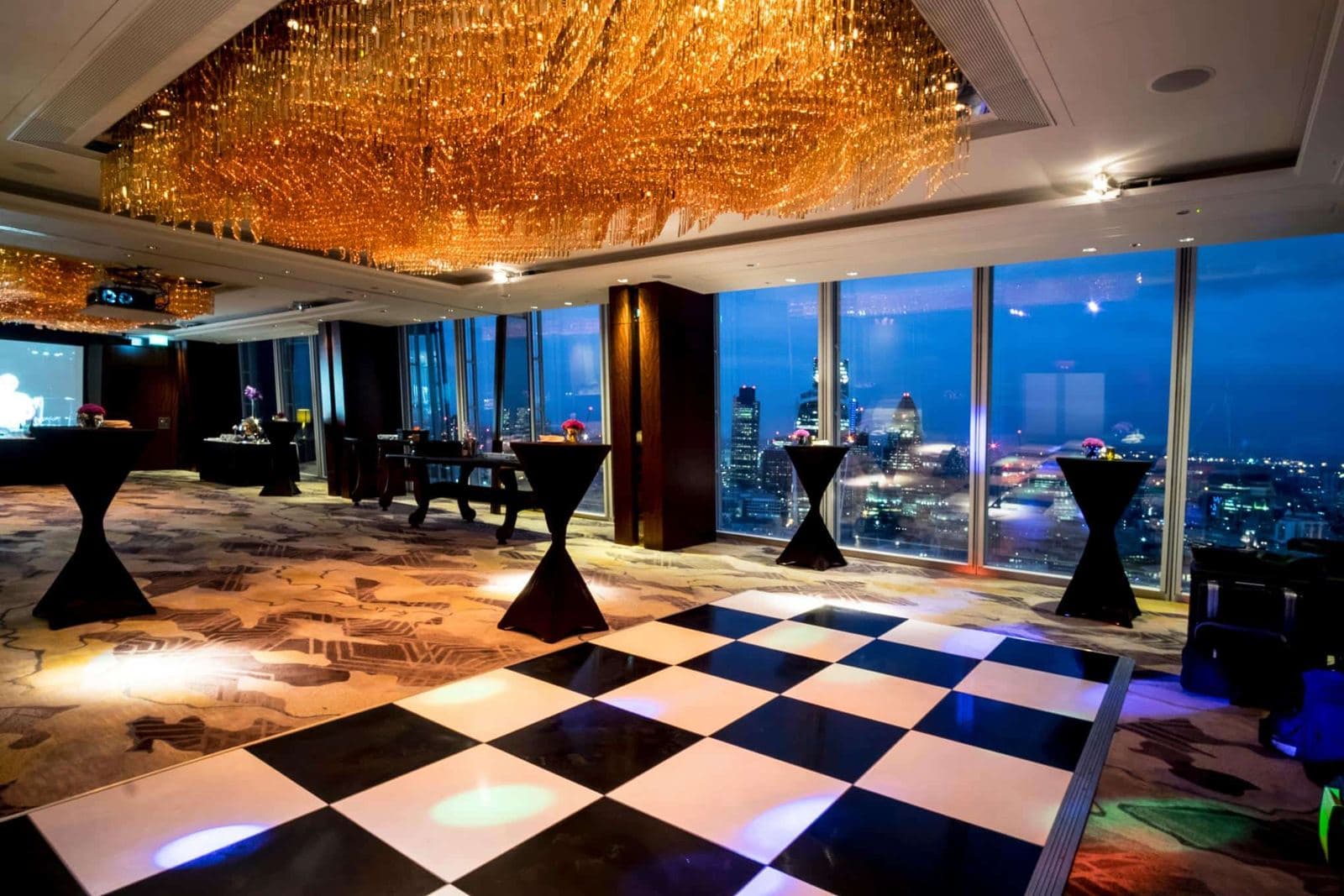 Shangri-La, photo 2