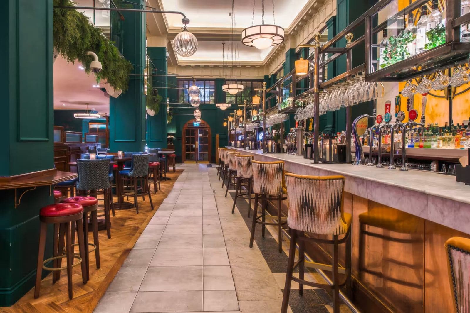 Revolution Leadenhall Lutyens Bar, photo 3