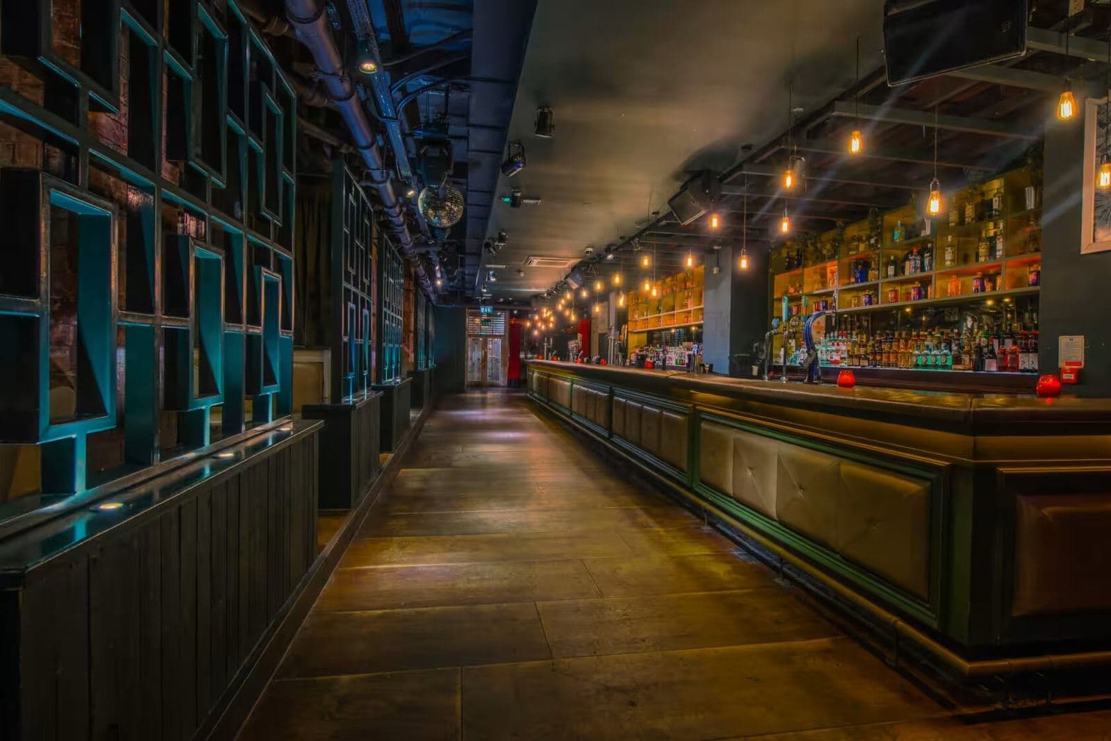 Revolution Leadenhall Basement Bar, photo 3