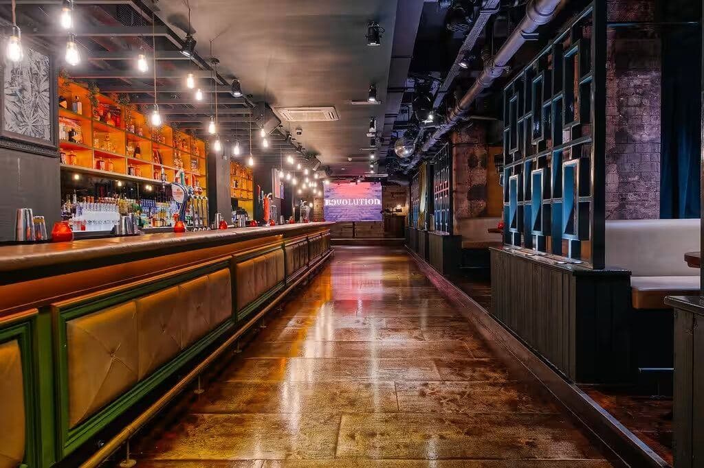 Revolution Leadenhall Basement Bar, photo 2