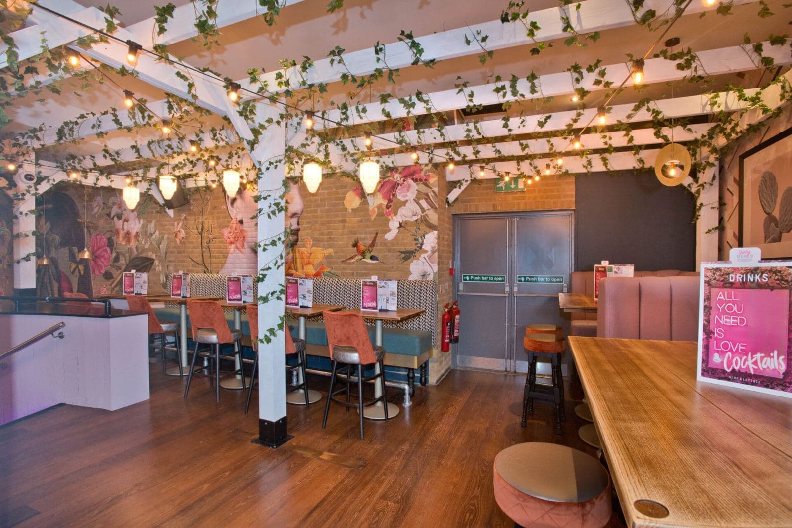Slug and Lettuce Aldgate, photo 3