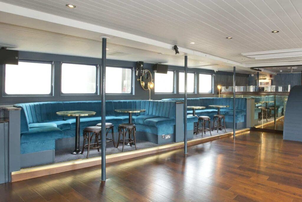 Tattershall Castle Stateroom, photo 3