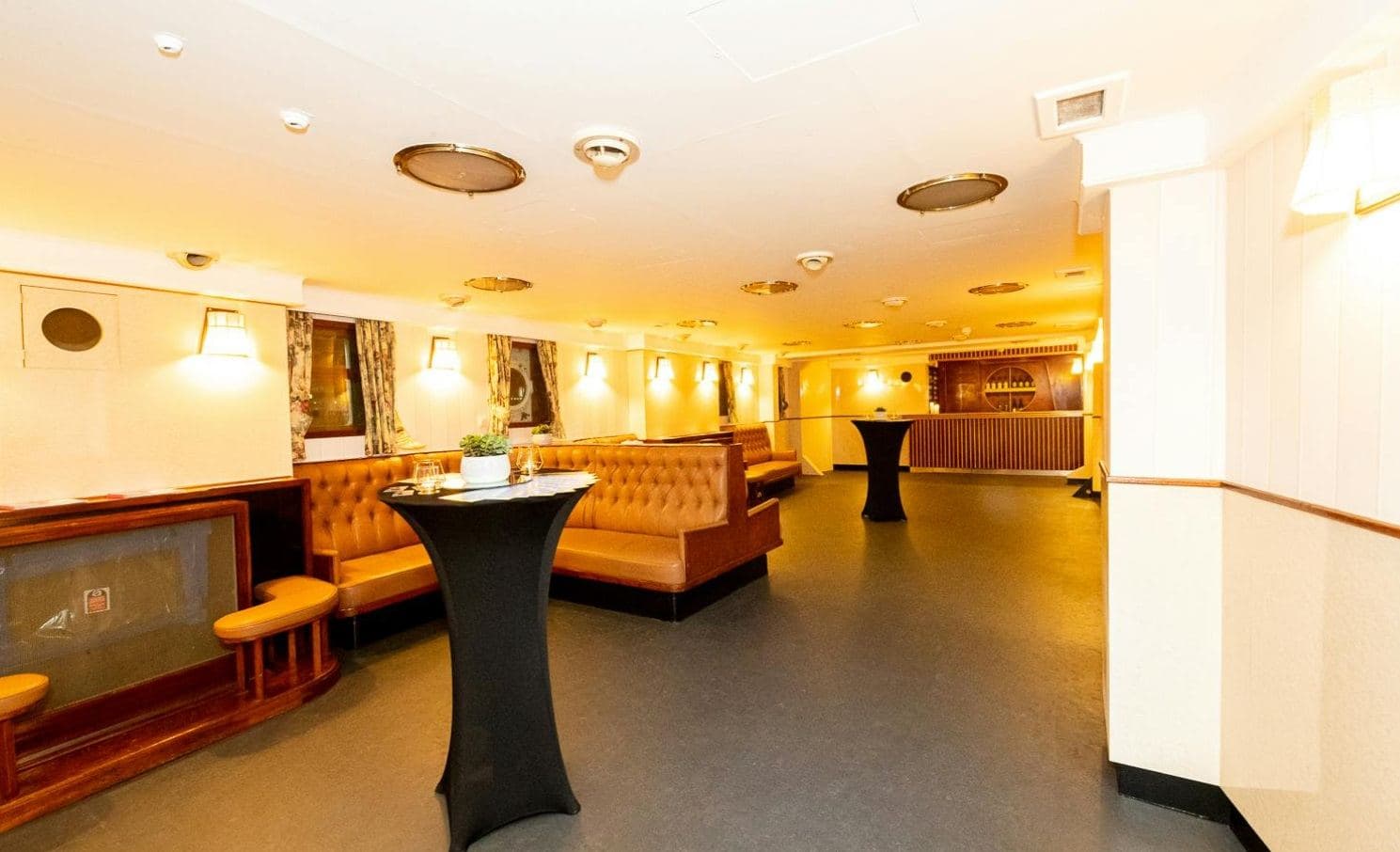 The Ward & Ante Room at HMS Belfast, photo 3