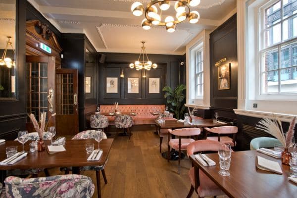 The Duchess, photo 1