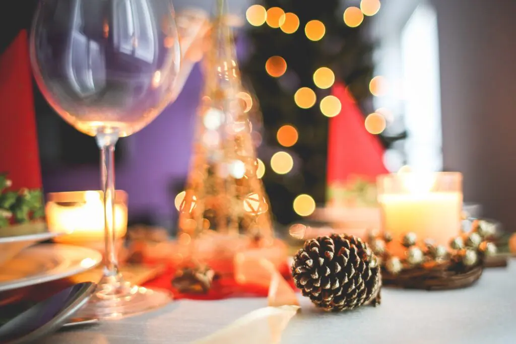 6 top tips for organising a christmas party