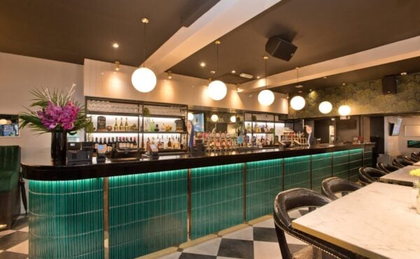 Bonds-Main-Bar-2-min.jpg