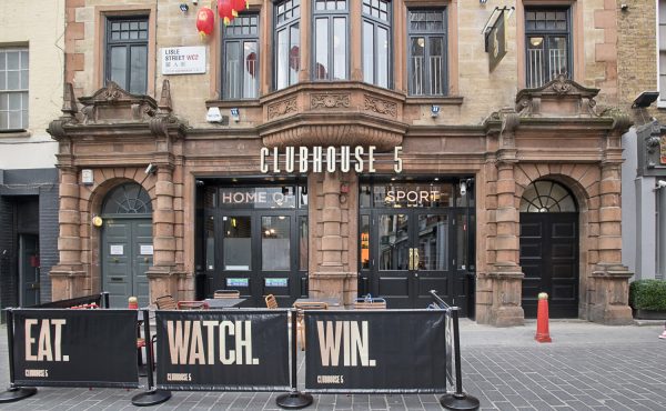 Clubhouse-5-London-Christmas-Party-Venue-10.jpg
