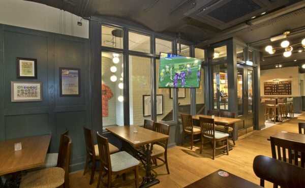 Clubhouse-5-London-Christmas-Party-Venue-7.jpg