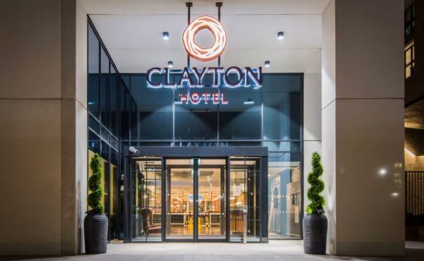 Globe Bar at Clayton Hotel London Christmas Party