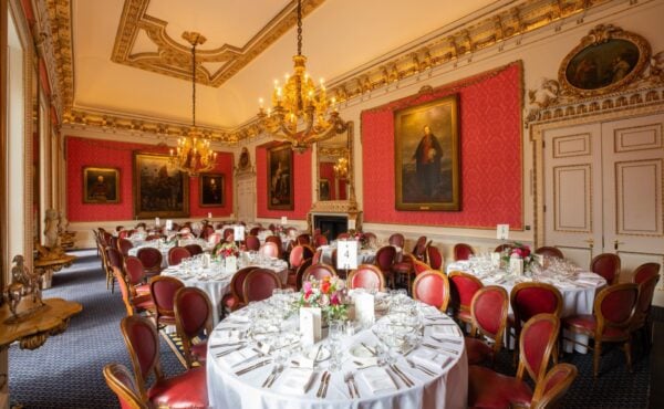 In-and-Out-Club-London-Christmas-Party-Venue-4-2.jpg