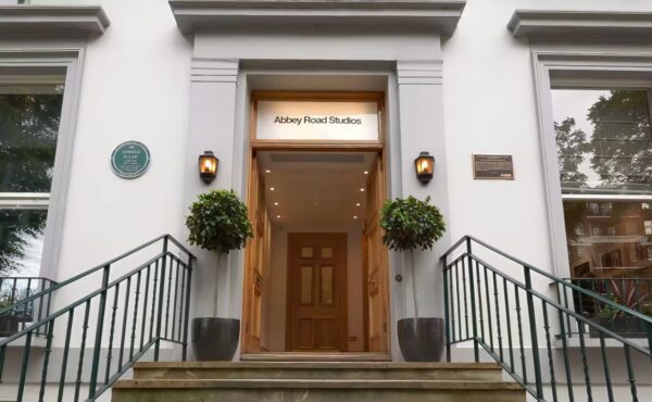 Studio-1-Abbey-Road-Studios-London-Christmas-Party-Venue-6.jpg