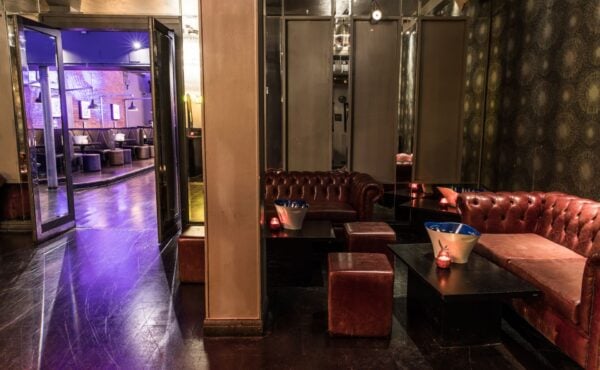Sway-London-Christmas-Party-Venue-17-1.jpeg